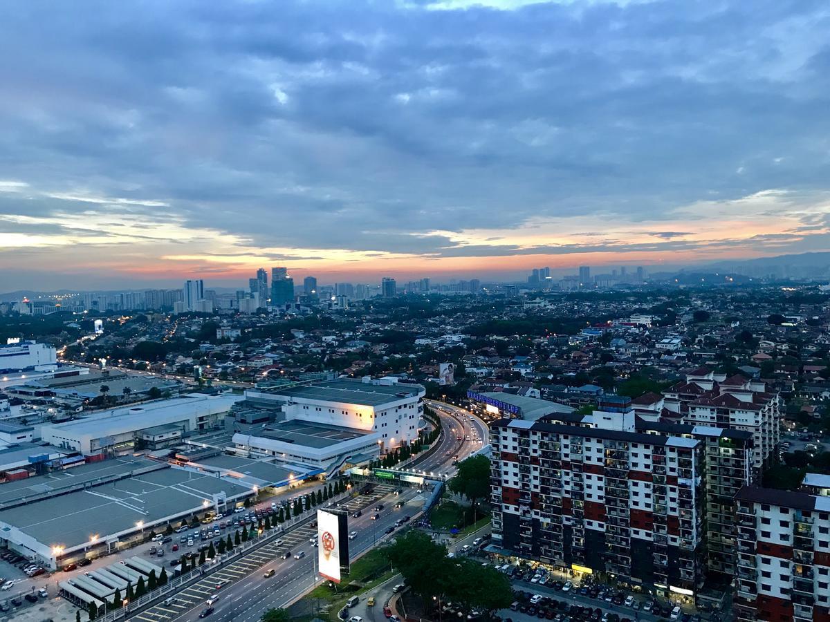 Apartament Minimalist Duplex @ Petaling Jaya & Sunway Zewnętrze zdjęcie
